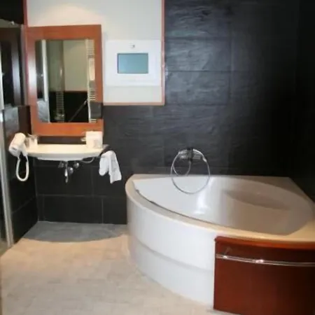 Alti Hotel