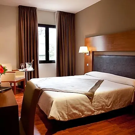 Alti Hotel 3*