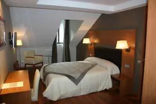 Alti Hotell